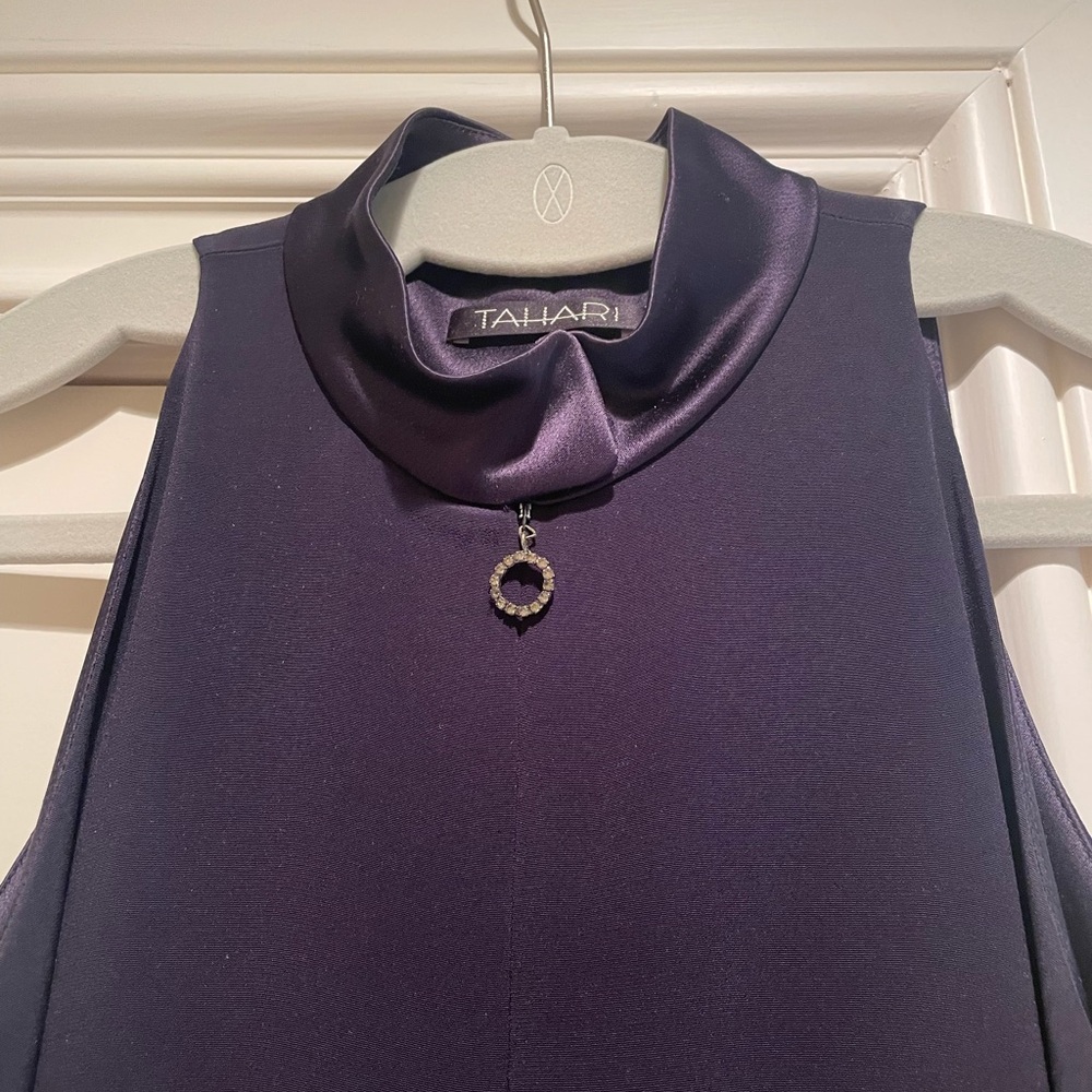 Tahari Deep Navy Blue Size 6 Jumpsuit - All Seasons. Vintage. Wide Leg.